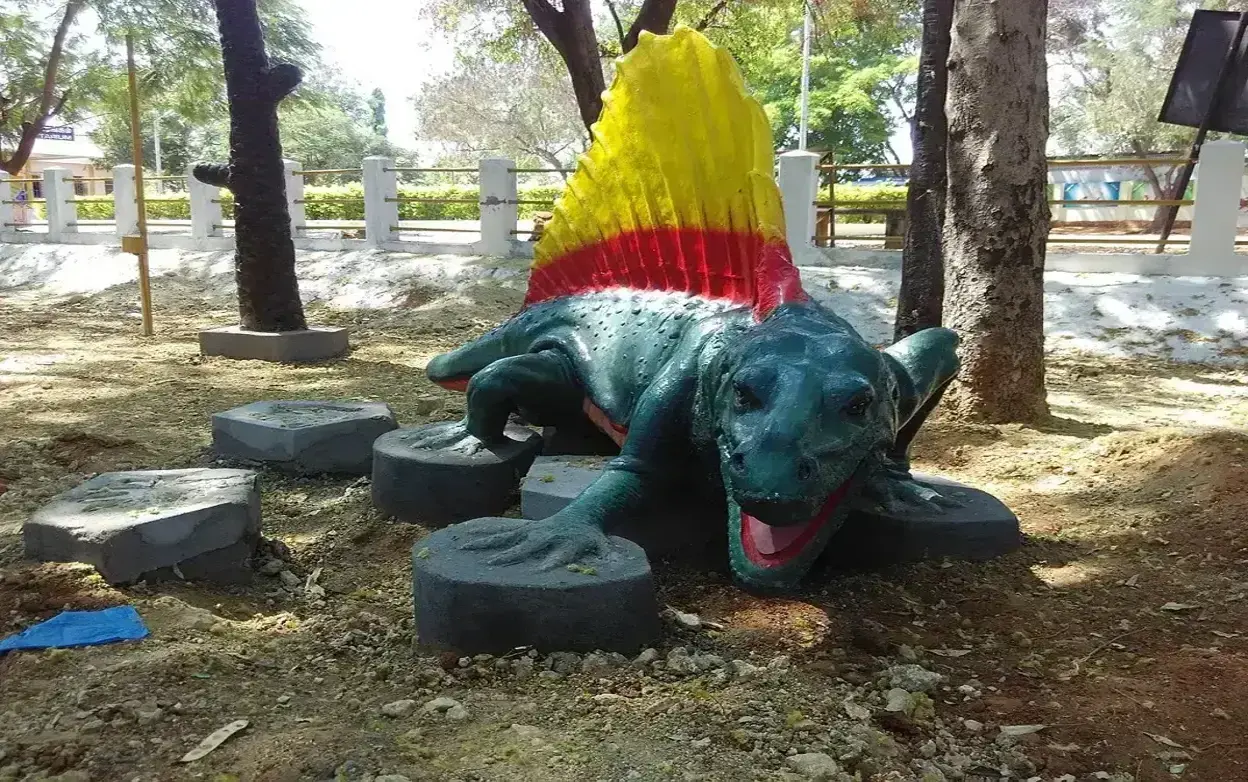 Anna Science Centre Planetarium - view 2